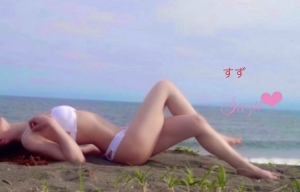 新人　紗（すず）4