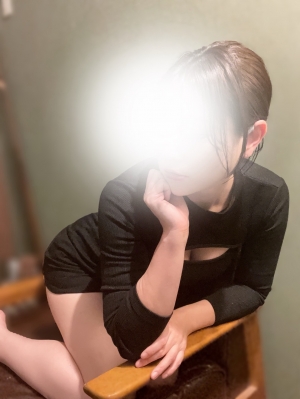 新人　雅（みやび）